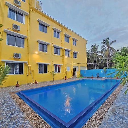 Auro Galaxy Vila Pondicherry Exterior foto