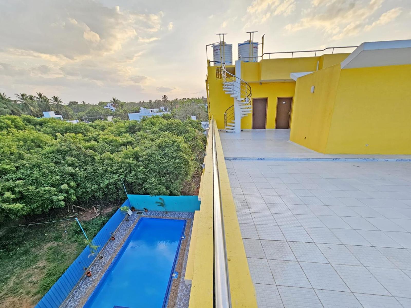 Auro Galaxy Vila Pondicherry Exterior foto